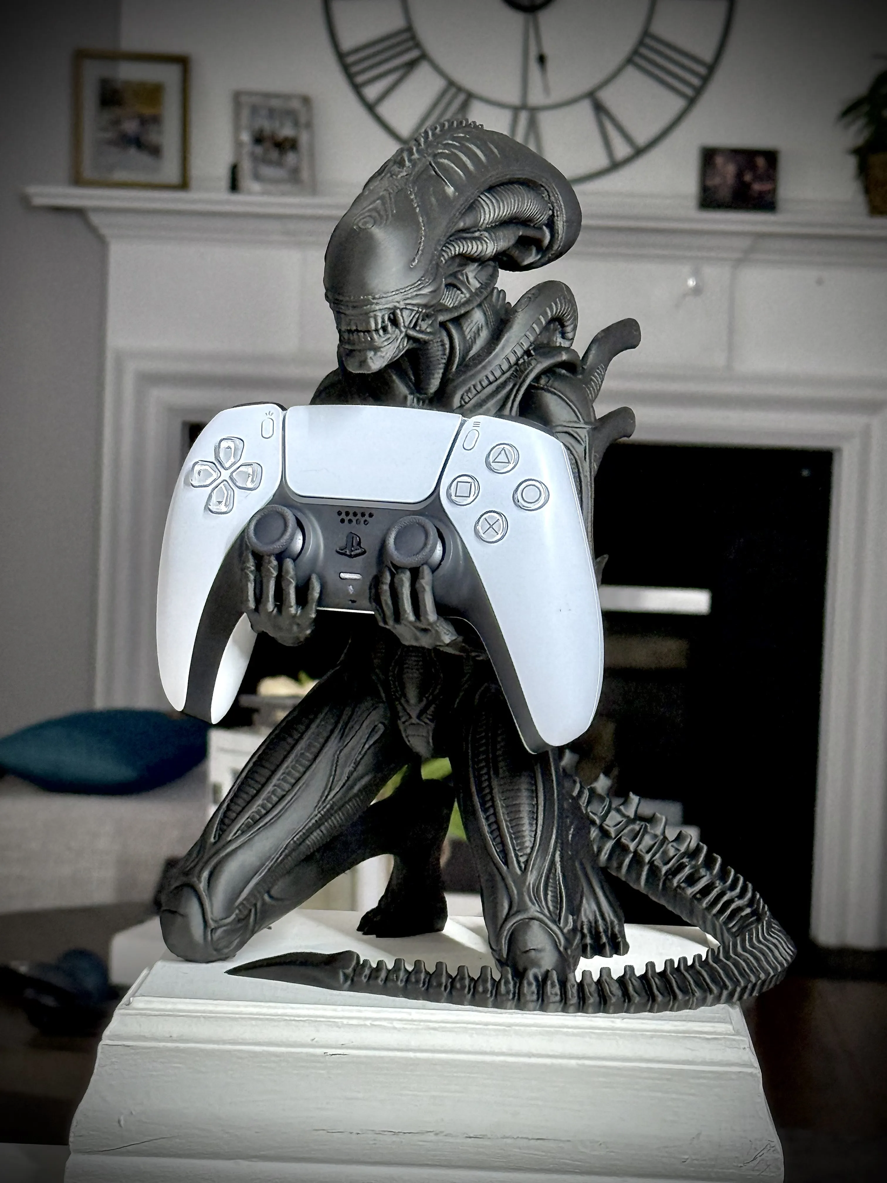 PS5 Remote stand